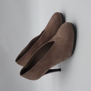 745- Hermes Turtle Dove Florida Women's Suede Shoes Size 7